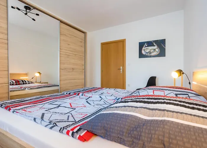Sara Apartmán